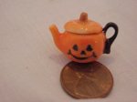 Porcelain Halloween teapot 4