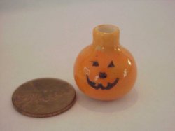 fancy Halloween jack-o-lantern jug 1