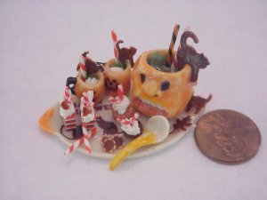 5 pc Halloween porcelain pumpkin punch & pastry set b