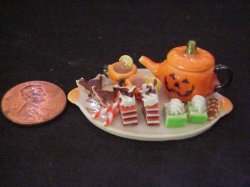 Halloween pumpkin porcelain Tea set with pastry