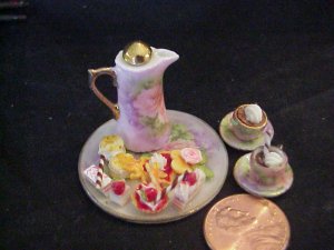 6 pc Fancy rose decorated Chocolate pot set with pastry 2